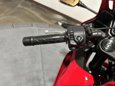 2025 Honda CBR500R - Photo 13
