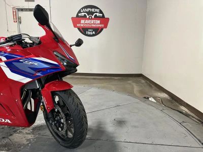 2025 Honda CBR500R - Photo 15