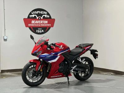 2025 Honda CBR500R - Photo 8