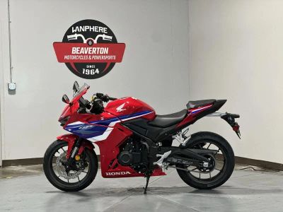 2025 Honda CBR500R - Photo 9