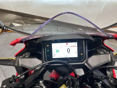 2025 Honda CBR500R - Photo 11