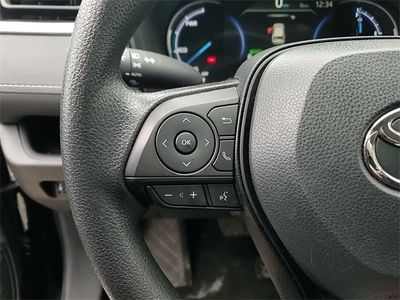 2025 Toyota RAV4 Hybrid - Photo 14