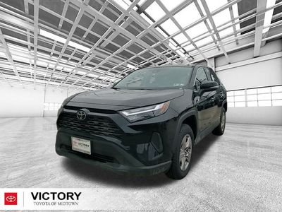 2025 Toyota RAV4 Hybrid - Photo 8