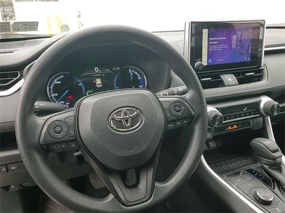 2025 Toyota RAV4 Hybrid - Photo 22