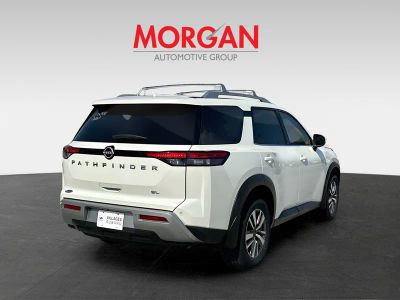 2023 Nissan Pathfinder — photo 7 view