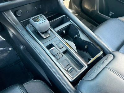 2023 Nissan Pathfinder — photo 17 view