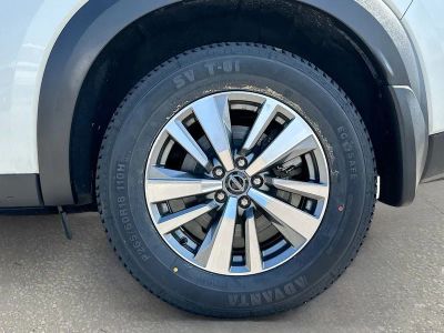 2023 Nissan Pathfinder — photo 31 view
