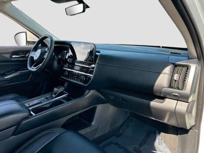 2023 Nissan Pathfinder — photo 30 view
