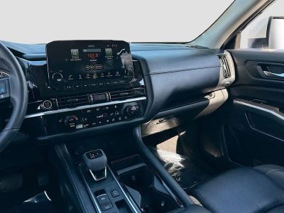 2023 Nissan Pathfinder — photo 23 view