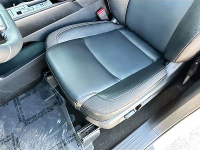 2023 Nissan Pathfinder — photo 19 view