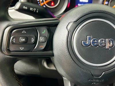 2024 Jeep Wrangler — photo 15 view
