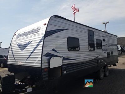 2018 Keystone RV Summerland - Photo 4