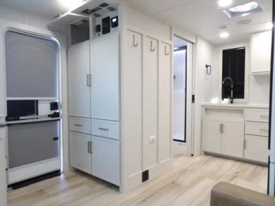 2026 Brinkley RV Model I - Photo 17