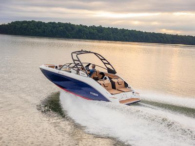 2026 Yamaha Boats 222SD - Photo 2