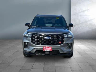2026 Ford Explorer - Photo 2