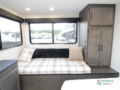 2027 Venture RV Campbound Platinum - Photo 39