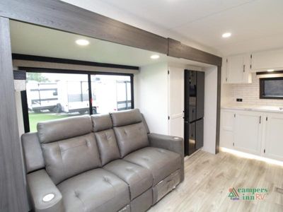 2027 Venture RV Campbound Platinum - Photo 9