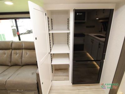 2027 Venture RV Campbound Platinum - Photo 15