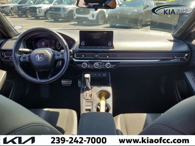 2025 Honda Civic Sedan - Photo 15