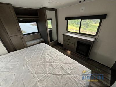 2025 Forest River Cherokee Arctic Wolf Suite - Photo 11