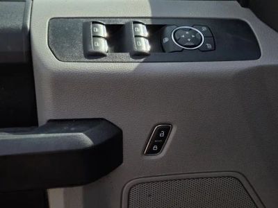 2021 Ford F-550 Chassis Cab — photo 15 view