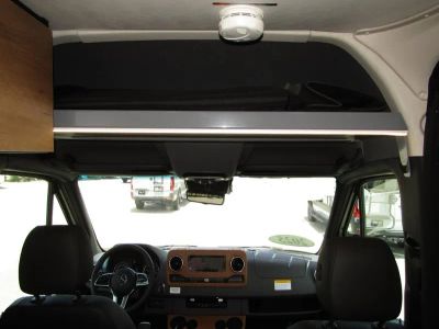 2025 Winnebago REVEL - Photo 8