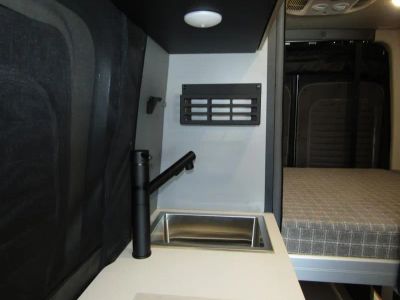 2025 Winnebago REVEL - Photo 10