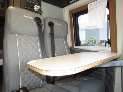 2025 Winnebago REVEL - Photo 14