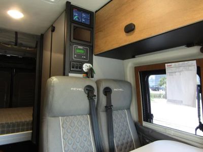2025 Winnebago REVEL - Photo 12