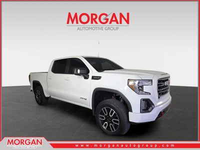 2019 GMC Sierra 1500 AT4 in White — front three-quarter view