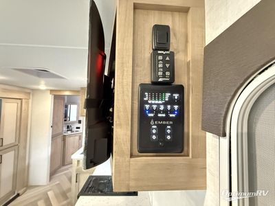2025 Ember RV E-Series - Photo 14