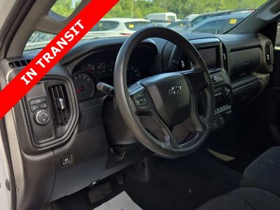 2020 Chevrolet Silverado 1500 — engine compartment view