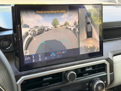 2024 Toyota Tacoma - Photo 30