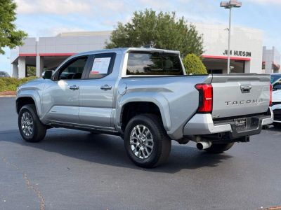 2024 Toyota Tacoma - Photo 10