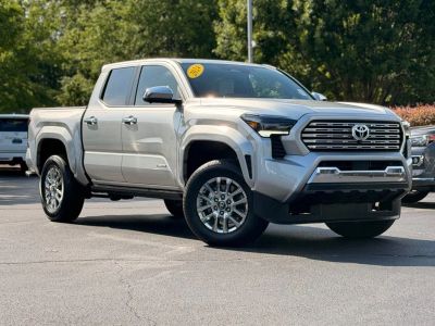 2024 Toyota Tacoma - Photo 2