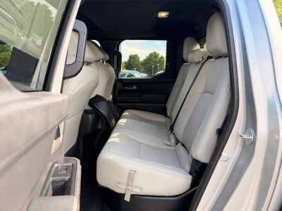 2024 Toyota Tacoma - Photo 12