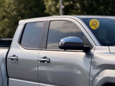 2024 Toyota Tacoma - Photo 7