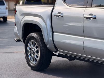 2024 Toyota Tacoma - Photo 8