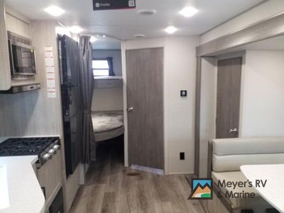 2026 Coachmen RV Catalina Summit Series 8 - Photo 11