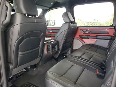 2026 Ram 1500 — photo 10 view