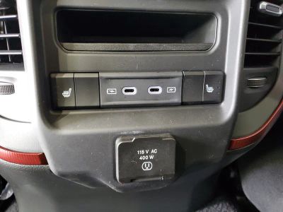 2026 Ram 1500 — photo 13 view