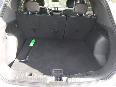 2024 Ford Escape — photo 11 view