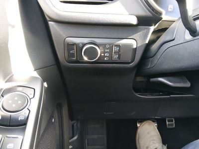 2024 Ford Escape — photo 13 view