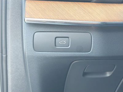 2024 Volvo XC90 — photo 34 view