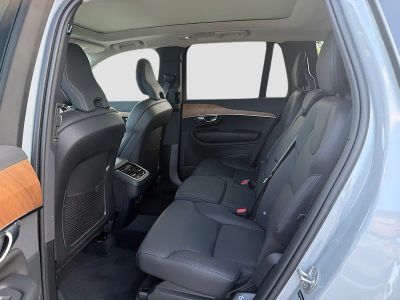 2024 Volvo XC90 — photo 21 view