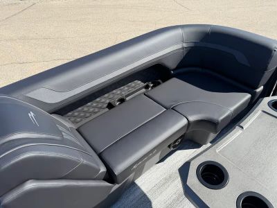 2026 Bennington 22 SSB — photo 8 view