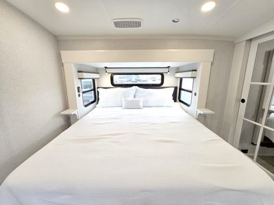 2026 Jayco BIGHORN — photo 21 view