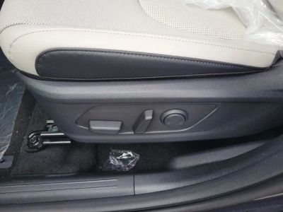 2026 Kia Sportage — photo 9 view