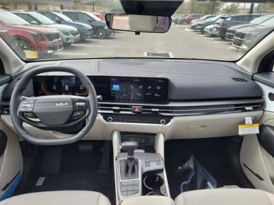 2026 Kia Sportage — photo 22 view
