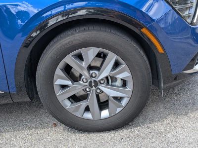2025 Kia Sportage — photo 11 view